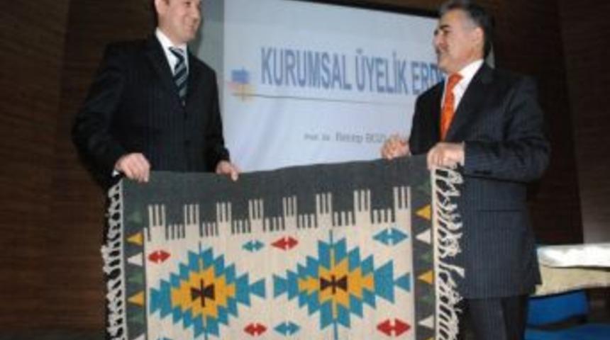 Prof. Dr. Recep Bozloğan&rsquo;dan Kurumsal Kimlik Erdemi Semineri