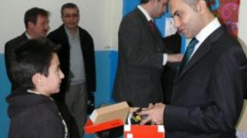 Bayrampaşa Kas-der&rsquo;den, Paşalı İlk Ve Ortaokuluna Yardım Eli