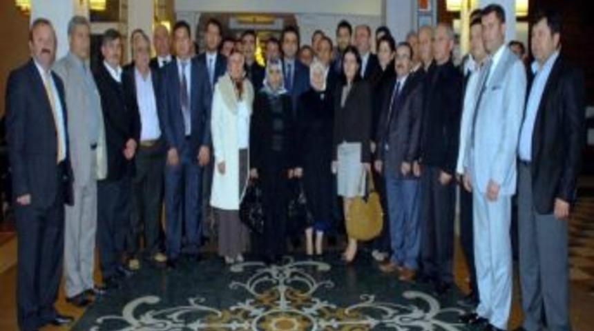 Ak Partililer Manavgat&rsquo;ta Bir Araya Geldi