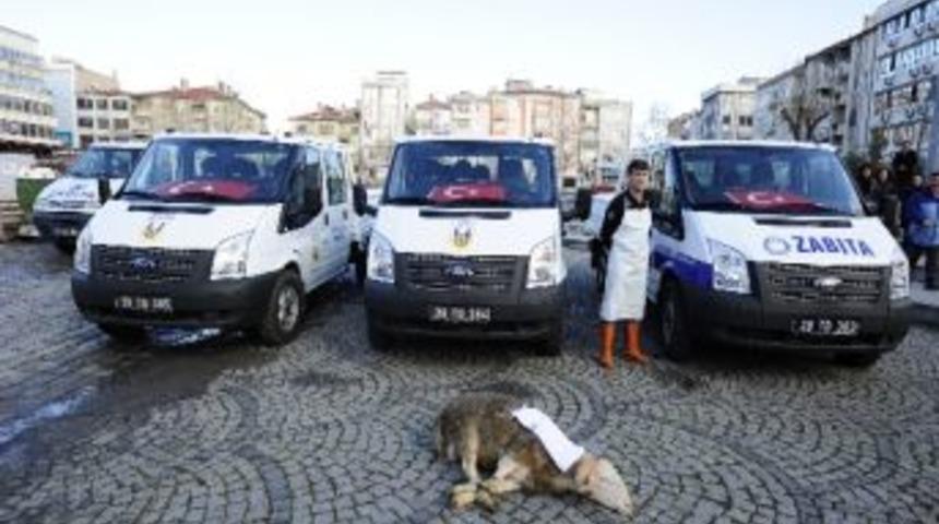 L&uuml;leburgaz Belediyesi Yeni Hizmet Aracı Aldı