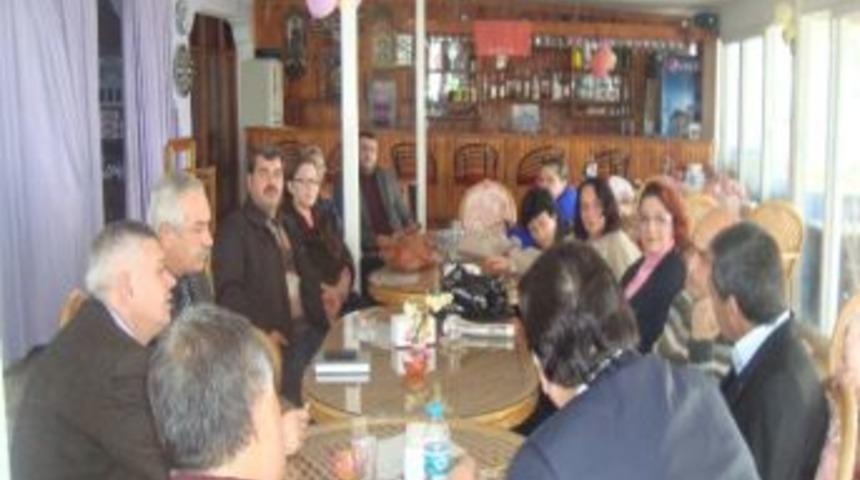 Mhp&rsquo;li Bayrak Partisinde Kaldı