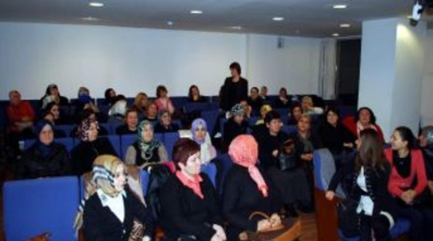 Ak Parti Kadın Kolları Genişletilmiş Toplantıda Bir Araya Geldi