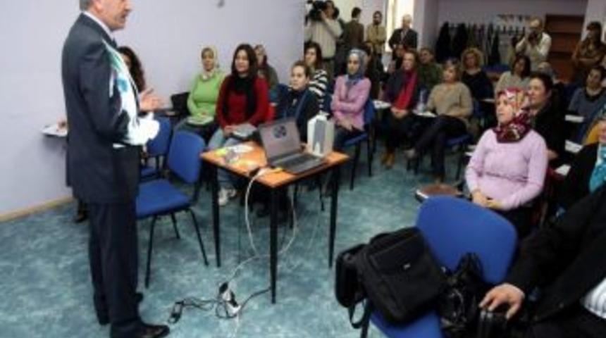 Başkan Sakallı, Girişimci Adaylarına Tecr&uuml;belerini Anlattı