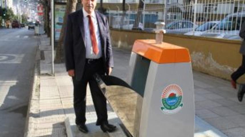 İlkadım'da &Ccedil;&ouml;pler Yer Altı Konteynerinde Uzaktan Kumandayla Boşaltılacak