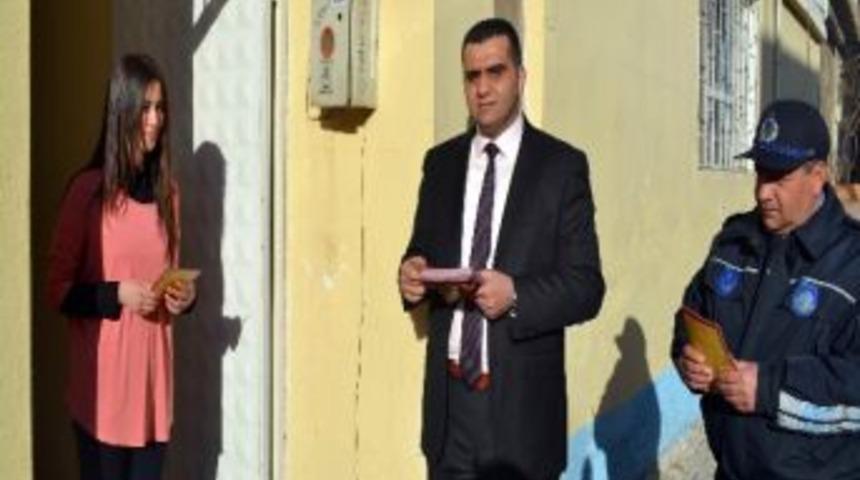 &lsquo;evinizdeki G&ouml;r&uuml;nmez Katile Dikkat&rsquo; Projesi