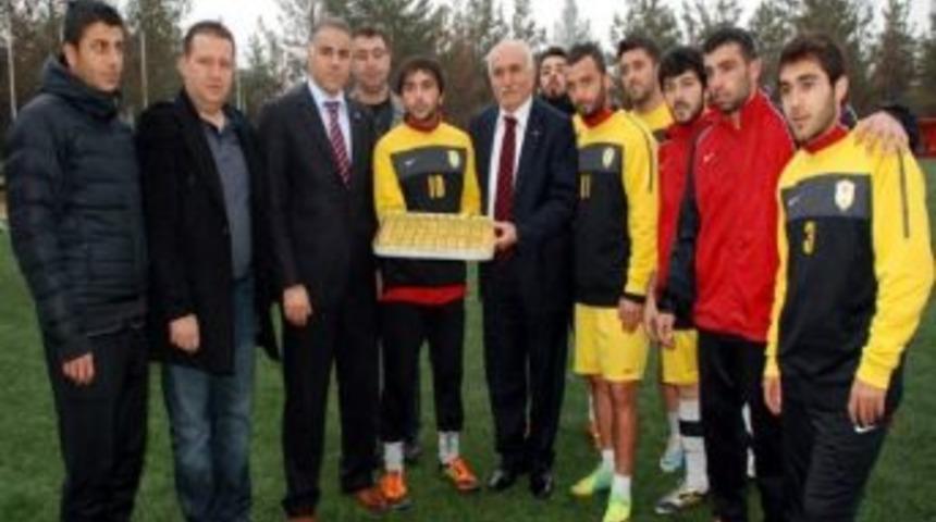 Chp Heyeti, Adıyamanspor'u Antrenmanda İzledi