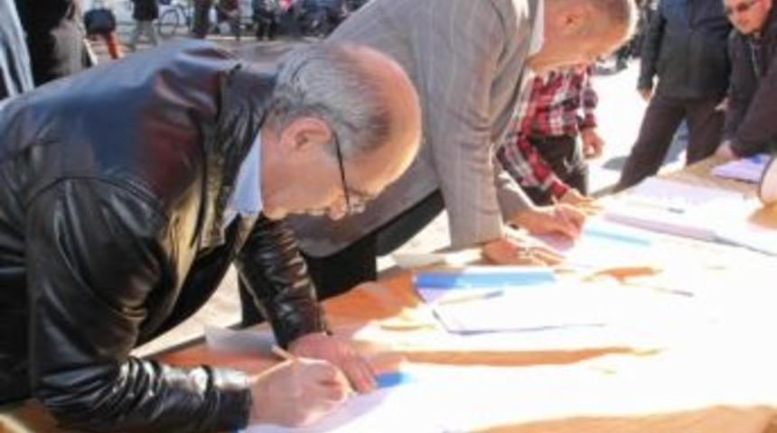 &Ouml;zg&uuml;rl&uuml;kler İ&ccedil;in 10 Milyon İmza Kampanyası