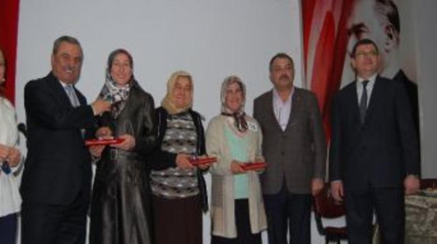 &Ccedil;aycuma&rsquo;da Kadın &Ccedil;ift&ccedil;iler Yarıştı