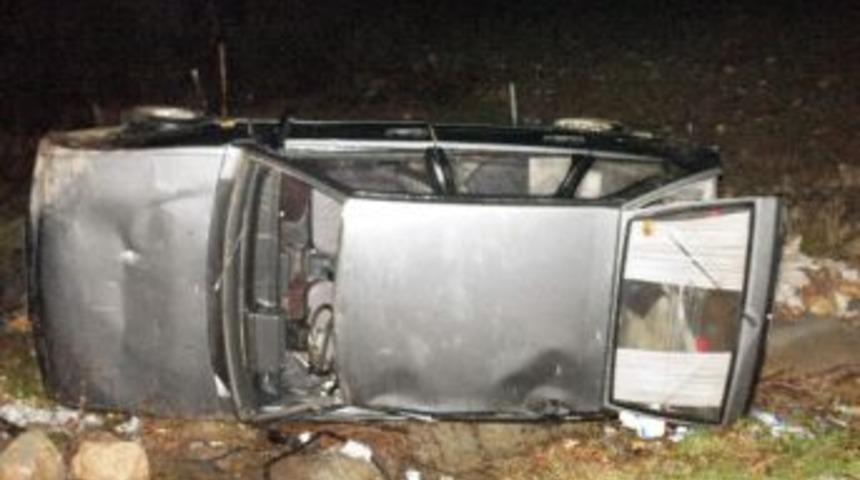 G&ouml;lbaşı- Gaziantep Karayolunda Kaza: 5 Yaralı