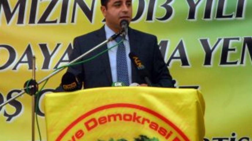Demirtaş: M&uuml;zakere Masasında Herkes Temsil Edilmeli