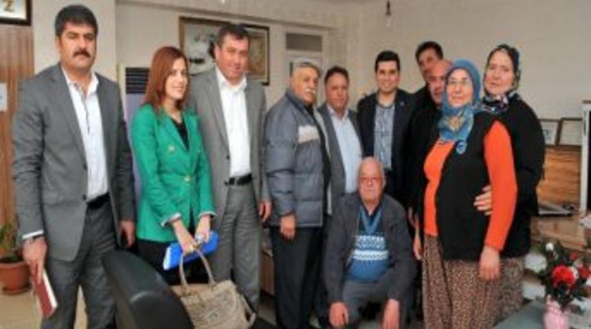 T&uuml;t&uuml;nc&uuml; Şafak Mahallesi&rsquo;ne Yapacakları Hizmetleri Anlattı