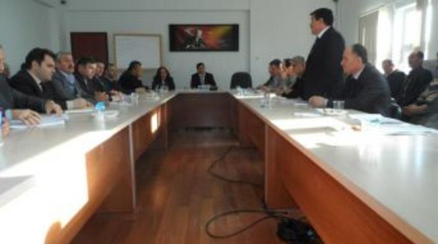 Alaplı Kaymakamı muhtarların sorunlarını dinledi