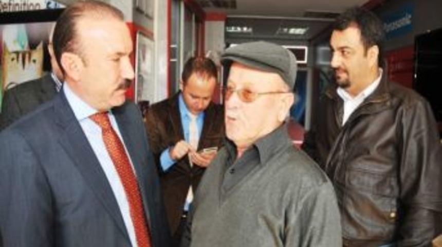 Başkan Doğan, Bulvar Esnafını Ziyaret Etti