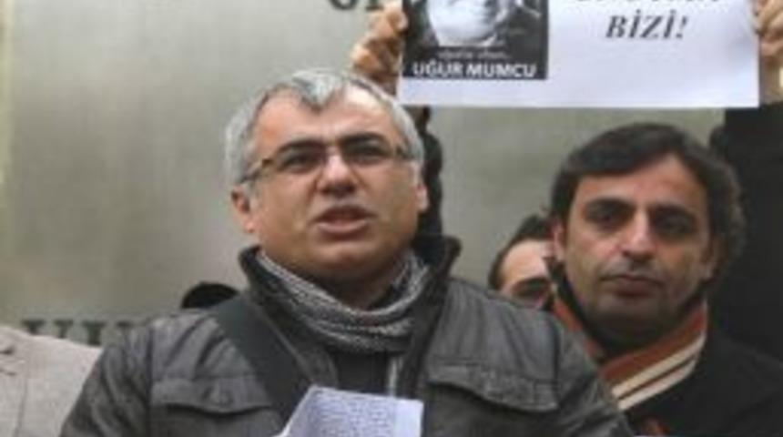 Gazeteciler Uğur Mumcu'yu Andı