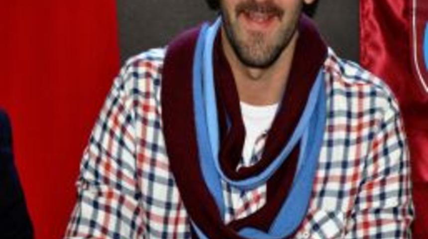 Trabzonspor, Adnan &Ouml;nder K&uuml;l&ccedil;ebaş Ile S&ouml;zleşme Imzaladı