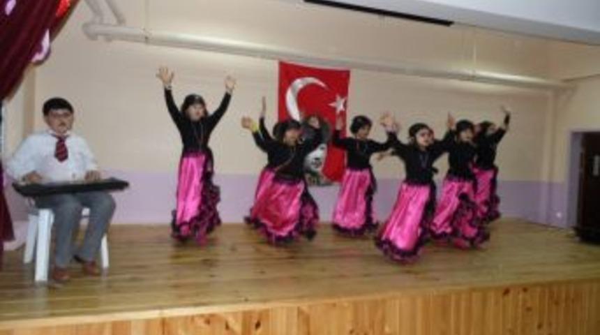 Atat&uuml;rk İlkokulu D&ouml;nem Sonu Eğlencesi D&uuml;zenledi