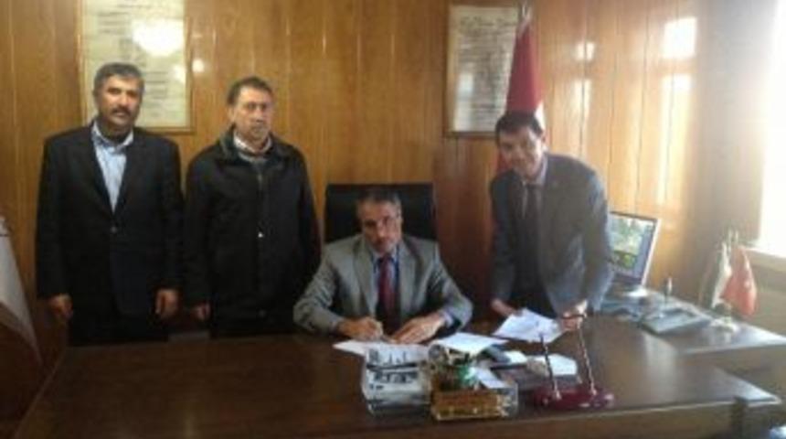 Bozk&ouml;y&rsquo;de İş&ccedil;ilere Y&uuml;zde 25 Zam Yapıldı