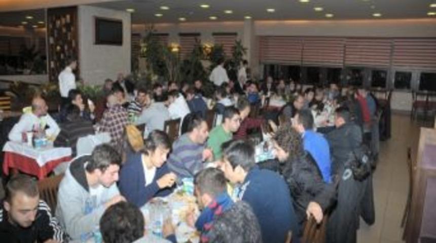 Başkan Aktaş&rsquo;tan İneg&ouml;lspor&rsquo;a Moral Yemeği