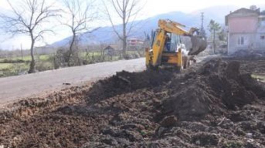Kartepe&rsquo;de yol genişletme &ccedil;alışması