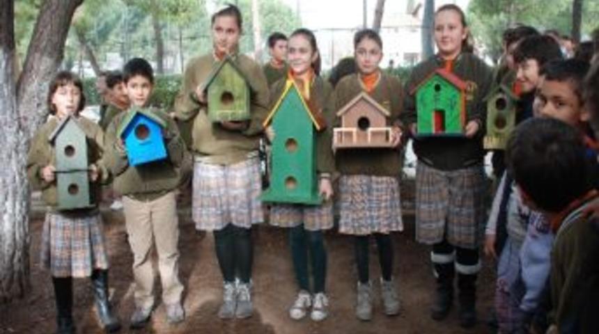 &Ouml;ğrenciler Kuşları Unutmadı