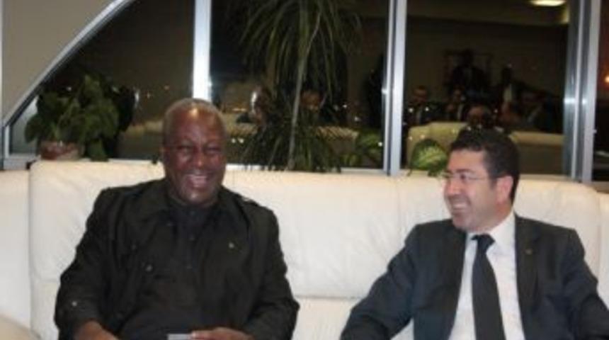 Gana Cumhurbaşkanı Mahama'dan M&Uuml;SİAD&rsquo;ı Ziyaret