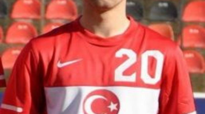 G&ouml;nen Belediyespor'da Yetişen Utku T&uuml;rk Hemşehrilerinin G&ouml;ğs&uuml;n&uuml; Kabarttı