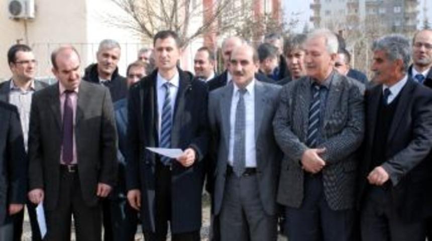 Midyat İl&ccedil;e Milli Eğitim M&uuml;d&uuml;r&uuml;n&uuml;n G&ouml;revden Alınması