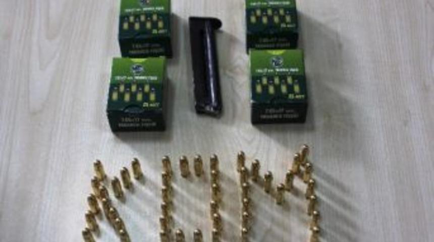 Pkk'ya Silah Ve M&uuml;himmat Sağlayan 4 Kişi Tutuklandı