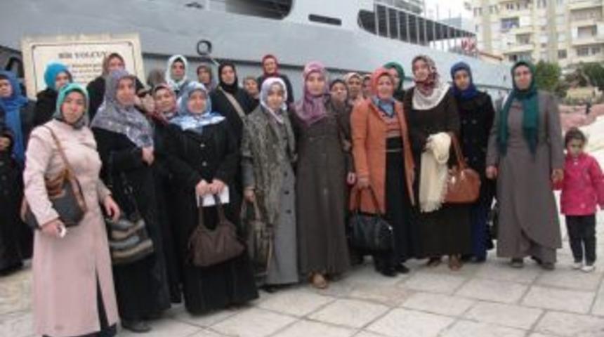 Kuran Kursu &Ouml;ğrencileri, Tarsus'ta Tarihi Mekanları Gezdi