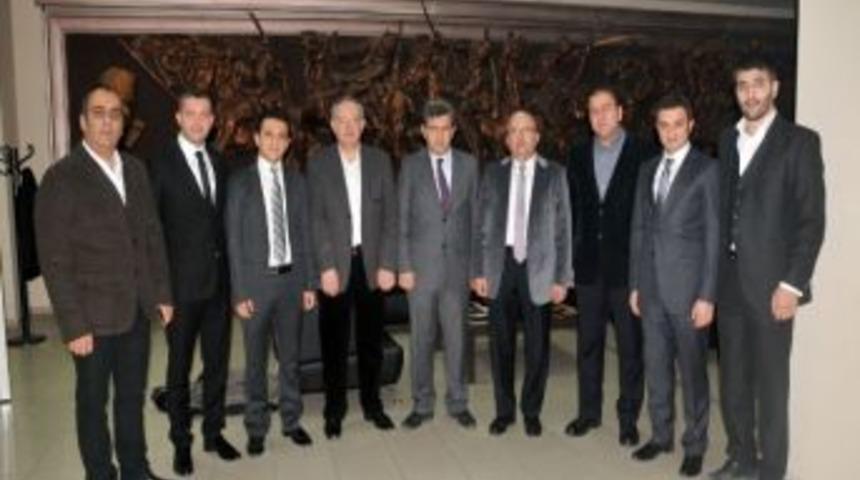 M&uuml;teahhitler Derneği'nden Başkan &Ccedil;oban'a Ziyaret