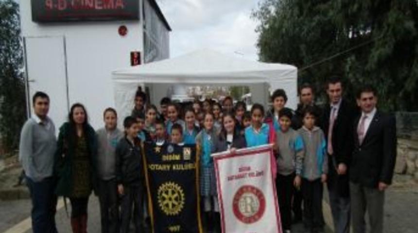 Didim'de Başarılı &Ouml;ğrencilere Sinema &Ouml;d&uuml;l&uuml;