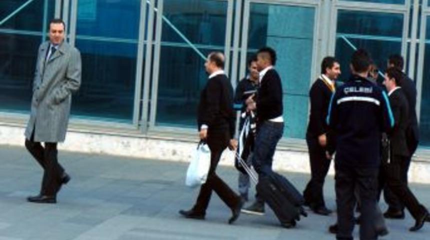 Dentinho İstanbul&rsquo;da