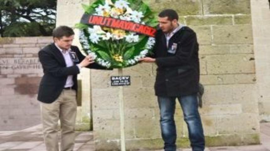 Uğur Mumcu Balıkesir'de Anıldı