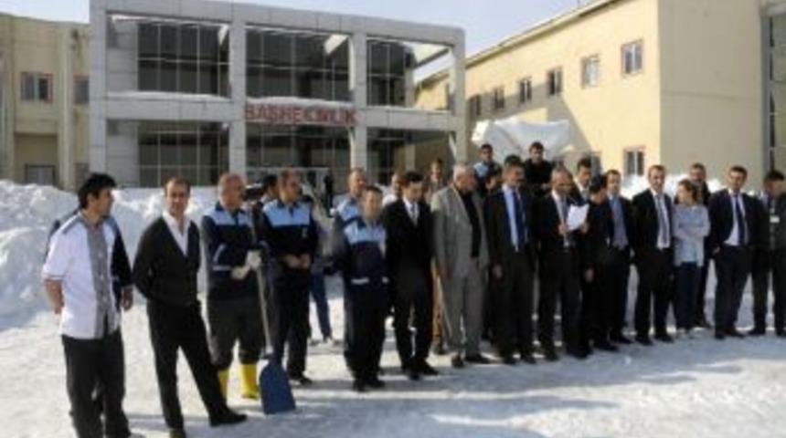 Dev-sağlık İş&rsquo;ten Basın A&ccedil;ıklaması