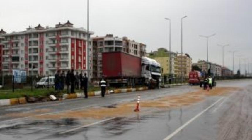 E-87 Karayolu&rsquo;nda Tır Engeli