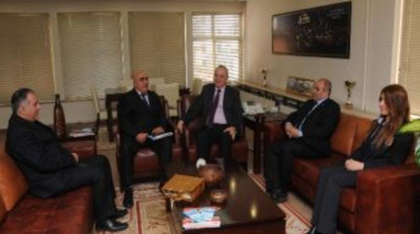 G&uuml;mr&uuml;k M&uuml;d&uuml;r&uuml; Okkaoğlu'ndan Başkan Erg&uuml;n'e Ziyaret