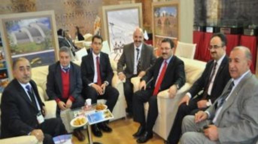 Paland&ouml;ken Belediyesi Emitt 2013 Fuarında...