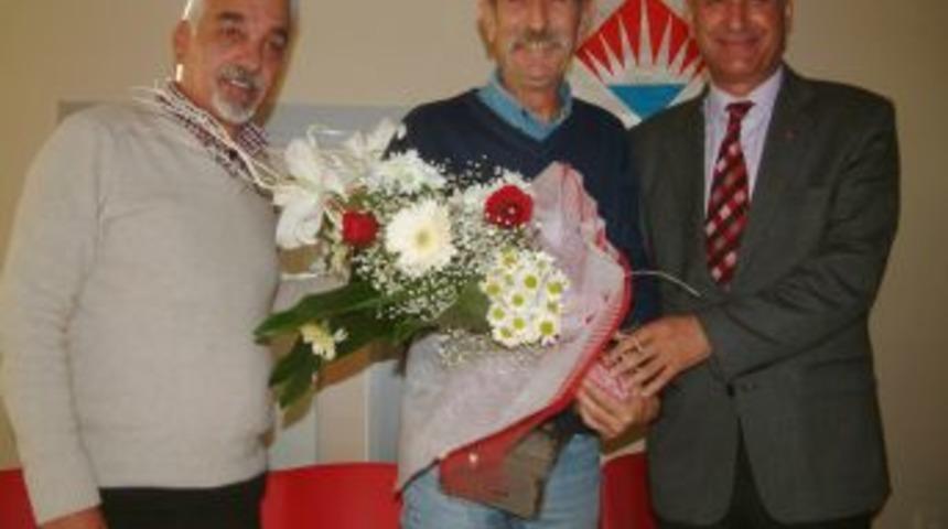 Sinan Bengier: Tiyatrocu Olmaya Babama Bor&ccedil;luyum