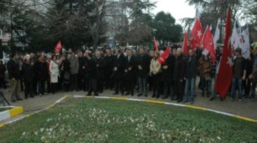 Uğur Mumcu &Ccedil;orlu`da Anıldı