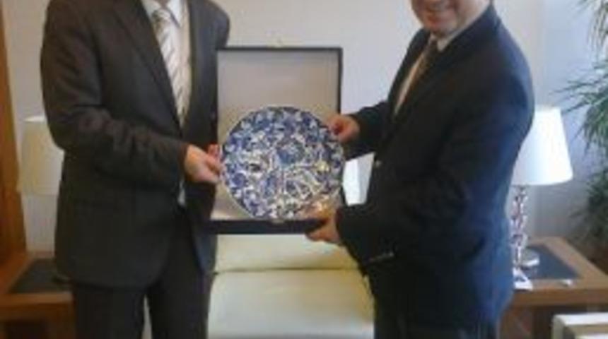 Kinay, T&uuml;bitak Başkanı Altınbaşak'ı Ziyaret Etti