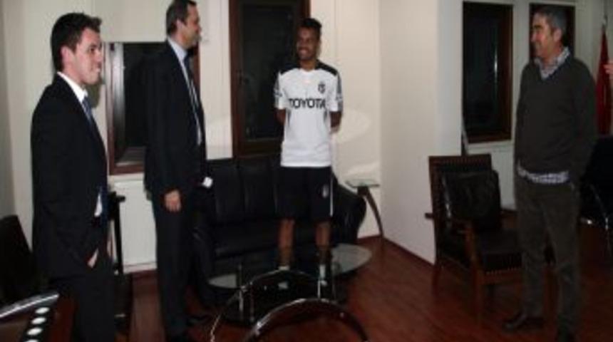 Dentinho BJK Nevzat Demir Tesisleri'nde