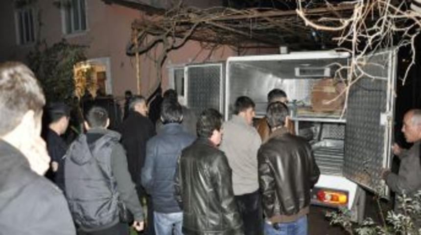 Tartıştığı babasını kurşuna dizdi