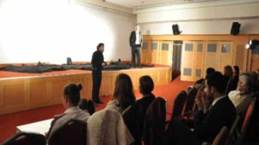 Kuşadası&rsquo;nda Uğur Mumcu Anma Etkinlikleri