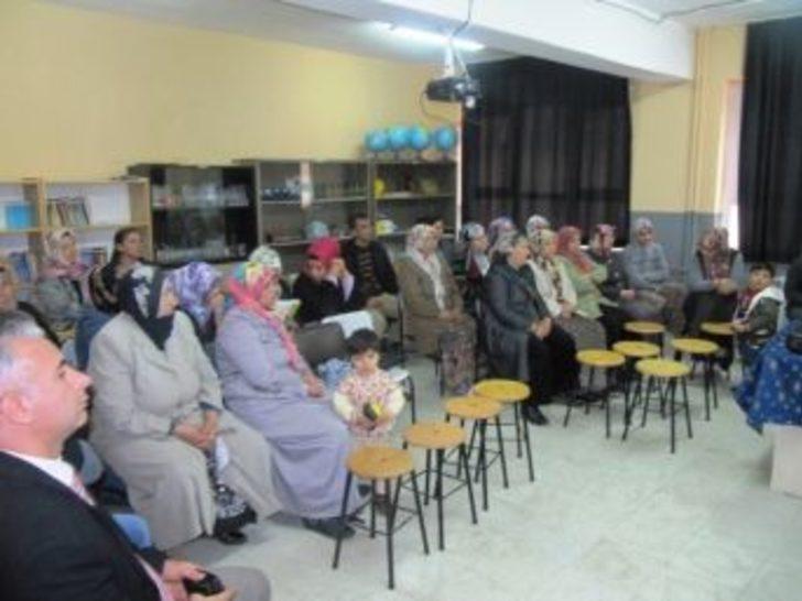 izmir de aile ve sosyal egitim programi duzenlendi izmir haberleri