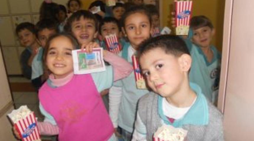 Ramazan Savaş İlkokulu 1/B sınıfı &ouml;ğrencileri etkinliğe doymuyor