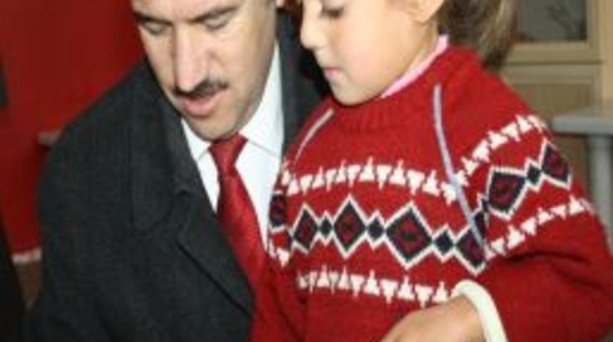 Ağrı Milli Eğitim M&uuml;d&uuml;r&uuml; Fatih Başak'tan Ailelere Uyarı