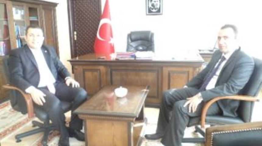 Kaymakam &Ccedil;elik&rsquo;ten Kaymakam Şahin&rsquo;e Ziyaret