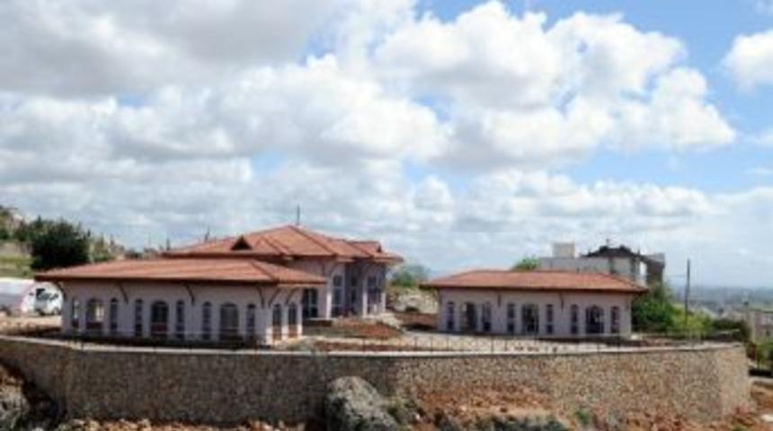 Barış&rsquo;ta Kadınlara Ve &Ccedil;ocuklara Hizmet