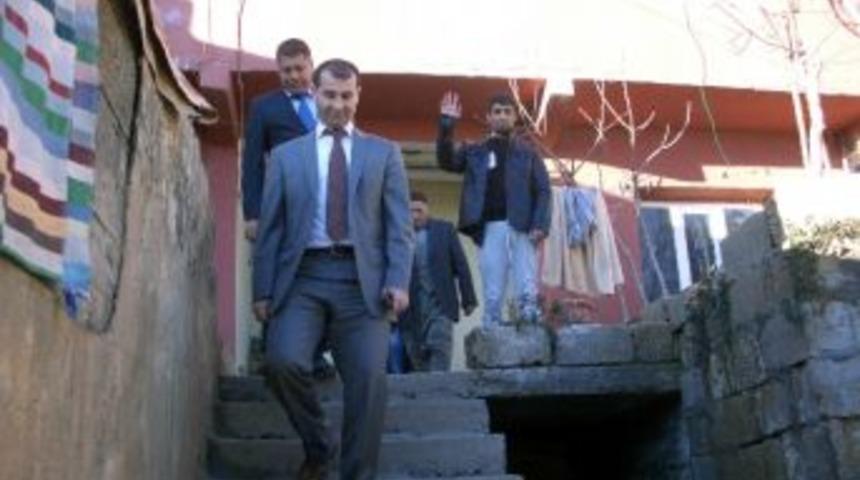 Mazıdağılı Dar Gelirli Vatandaşlara Giyim Yardımı
