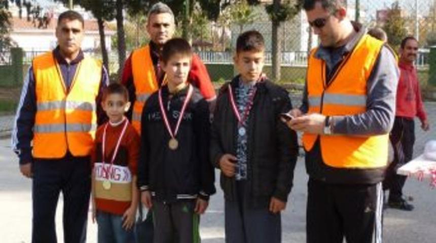 Osmaniye&rsquo;de Oryantiring M&uuml;sabakaları Yapıldı